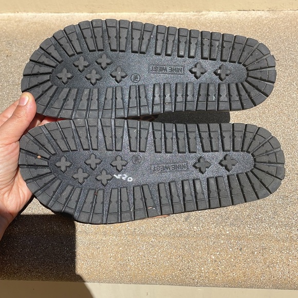 NINE WEST Animal Print Slides wedge Sandals Size 7 - Picture 2 of 5